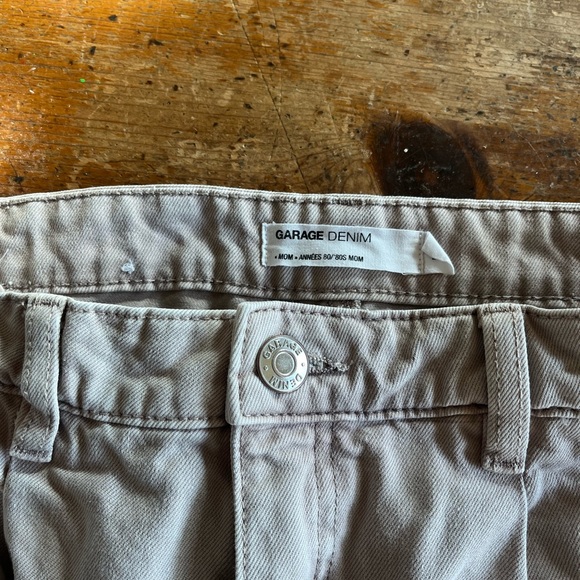 Garage Mom Jeans - Picture 3 of 4